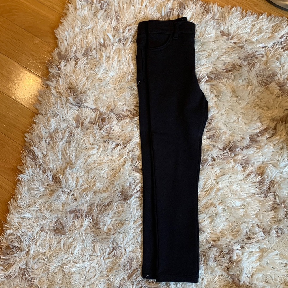 Toddler girl pull on, black pants size 5T
